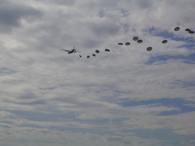 4 Para out of a C-130 clean fatigue video clip.  If it doesn't play in the Window, right click it and save it to your hard disk
